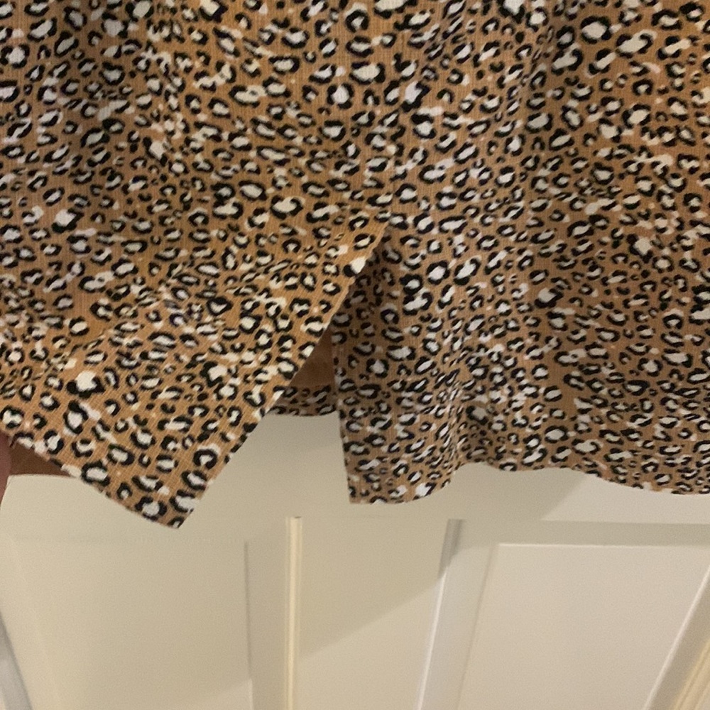 EUC J.Crew Leopard print sheath with back zip - Picture 4 of 5
